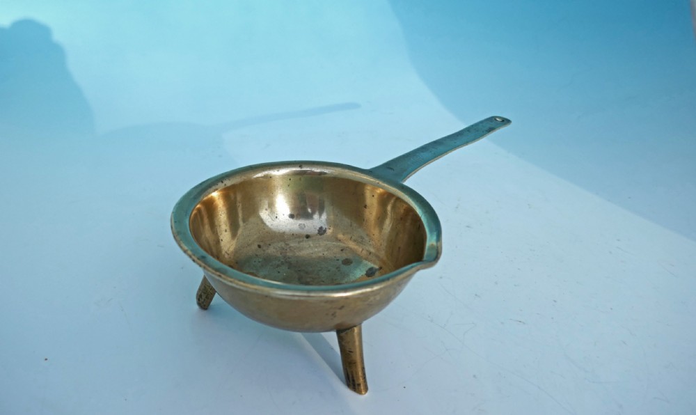 Antique Metalware 17thc Brass 