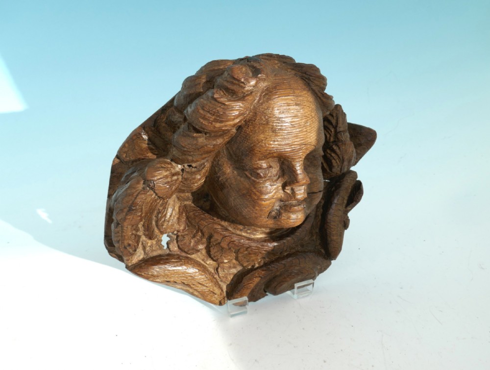 Antique 15thc Carved Oak Head Of A Cherub Complete With Shaped Ruff.  French.  C1440-60.