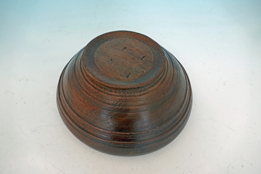 Antique 19thc Treen Turned Fruitwood Serving / Dairy Bowl.    English C1800-20 View III