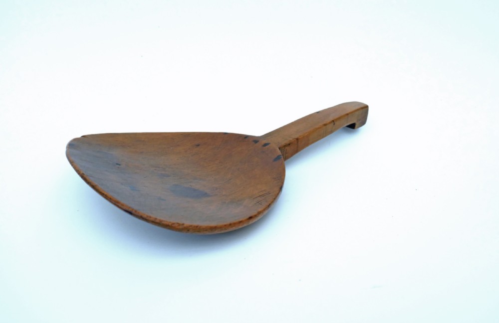 Antique 19thc Treen Sycamore Butter Scoop / Paddle.     Welsh C1800-20 View III