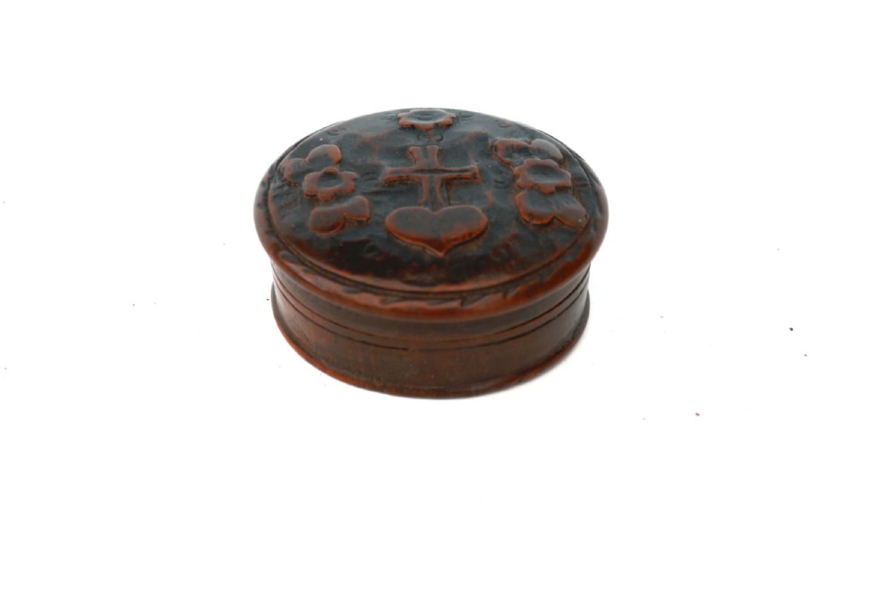 Antique Treen 17thc Beech Turned Reliquary Carved Box.   Continental C1680 - C1700 View IV