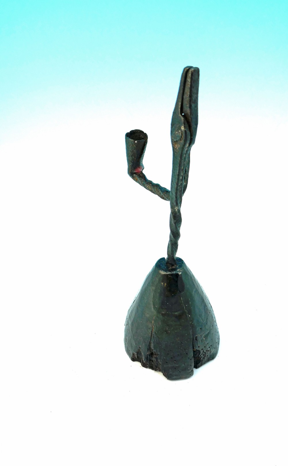 18thc Metalware Lighting Iron Rushlight & Candleholder On Turned Fruitwood Base.  Welsh C1740-60 View II