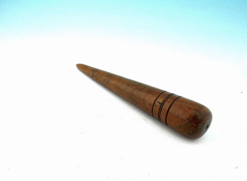 Antique Treen 19thc Turned Elm Sailors Fid.     English C1840-60 View III