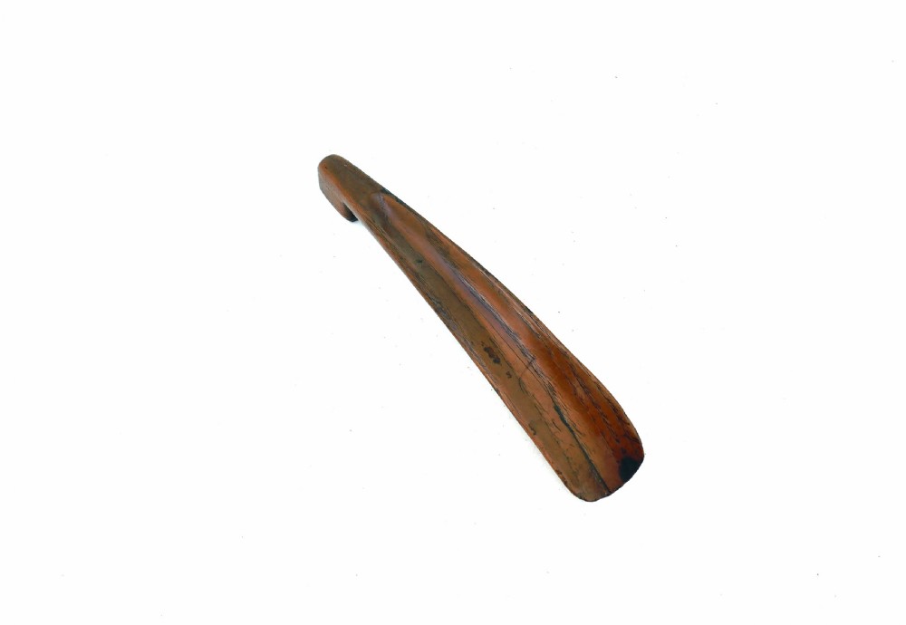Antique Treen 19thc Ash Gentleman's Shoe Horn.    English C1820-40.