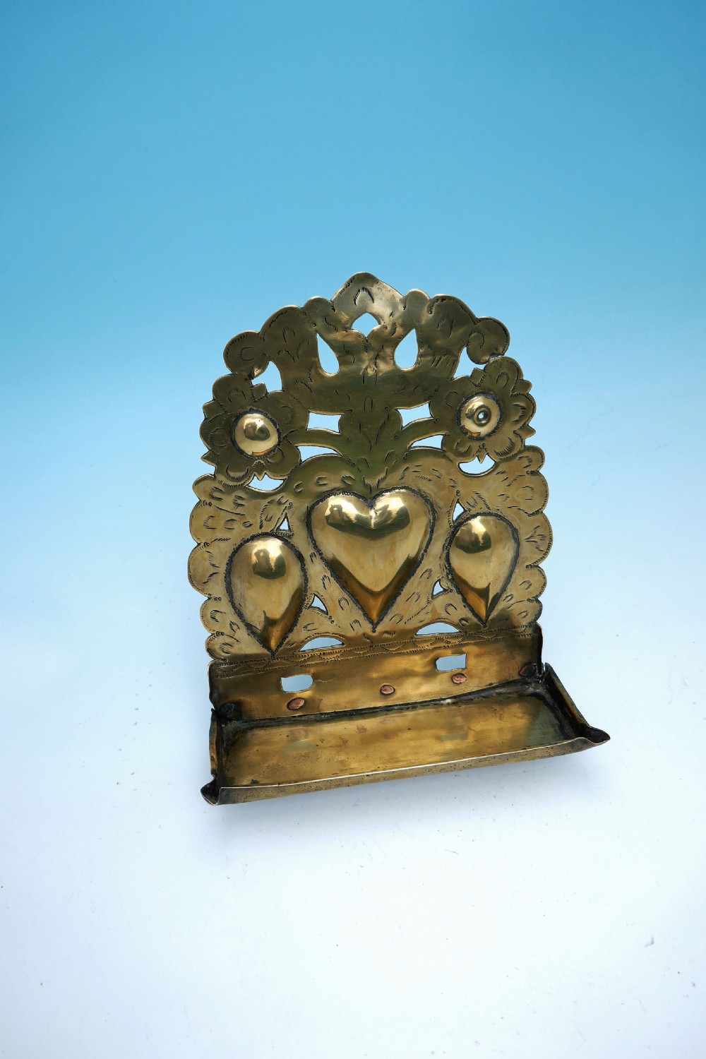 Late 17th / 18thc Early Metalware Brass Decorative Wall Sconce.   Dutch  C1680-C1720.