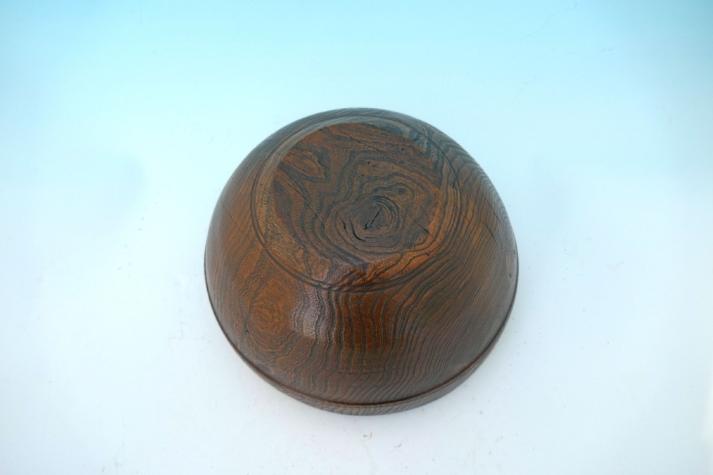 Antique Kitchenelia 19thc Turned Elm Dairy Bowl.    English. 1820-40. View II
