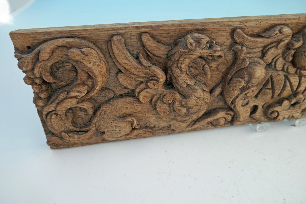 Antique 17thc Oak Carved Panel Of A Lion & Phoenix 