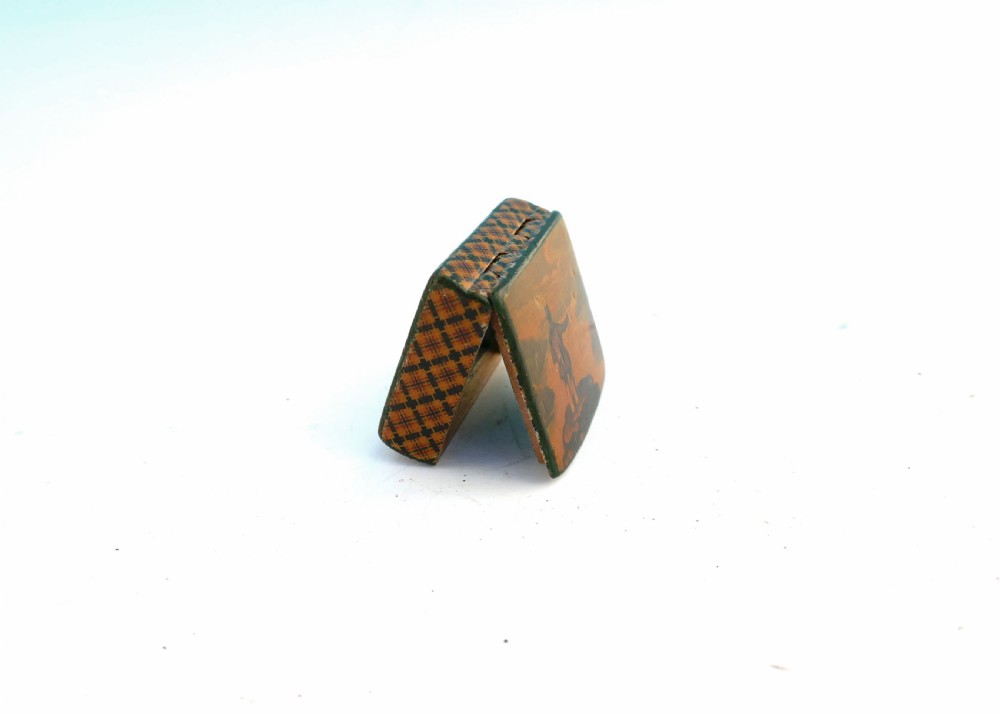 19thc Treen Small Mauchline Ware Painted Angler Snuff Box.  Scottish C1820-40. View IV