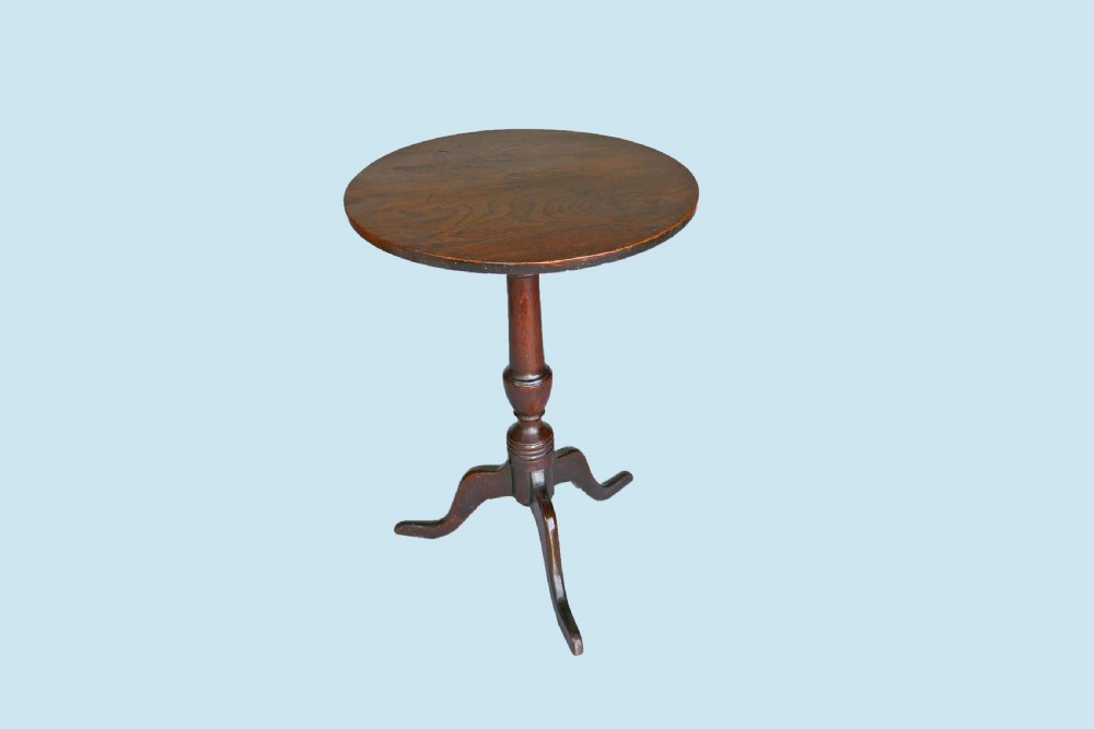 Antique 18thc Country Furniture Oak & Elm Tripod Table.  English. C1760-70