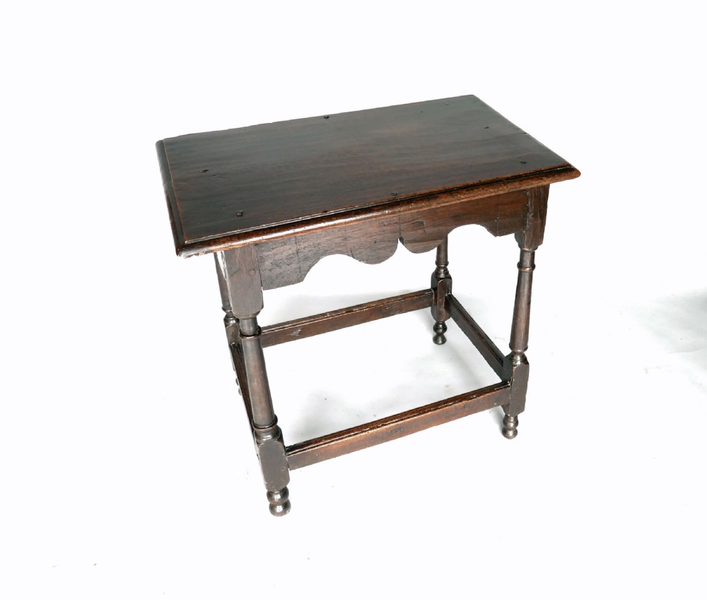 Antique Period Oak Furniture 18thc Queen Anne Centre Table.   English C1710.