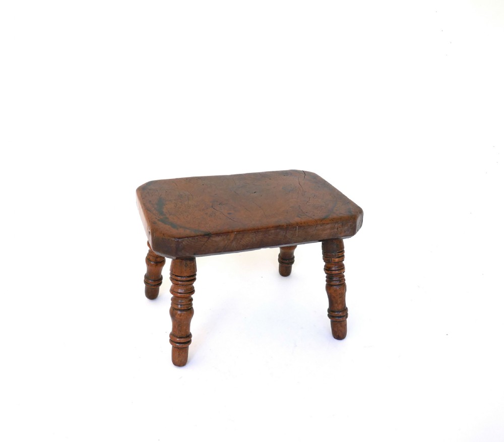 Antique Furniture 19thc Yew Wood Lacemakers Stool With Turned Legs.  English C1800-20.