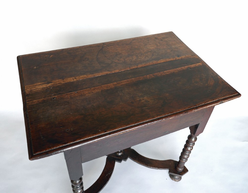 17thc Oak Furniture Charles 11 Side Table With Turned Bobbin Legs .    English C1660-80. View III