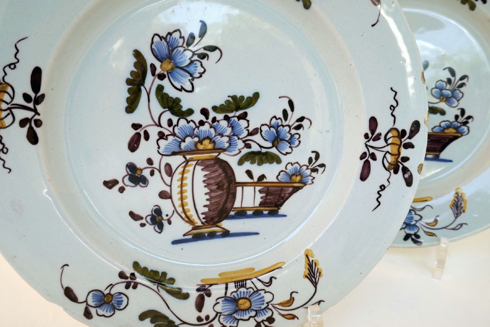 Antique Pottery 18thc Pair Of Delftware Polychrome Plates . English  C1760-80. View II