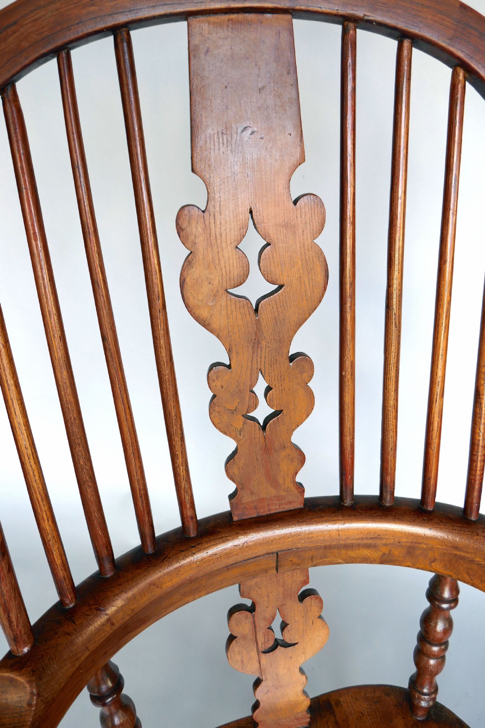 Antique Country Furniture 19thc Broad Arm Windsor Chair.  English C1820-40. View V