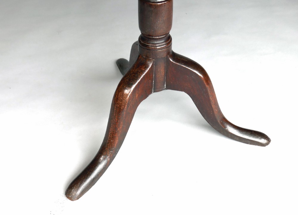 Antique Oak Furniture 18thc Tripod Table With Quarter Cut Top.   English C1770-90. View II