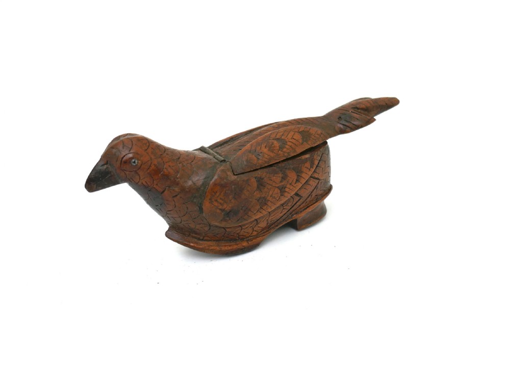 Antique Treen 19thc Fruitwood Bird Snuff Box.    French C1820-40.