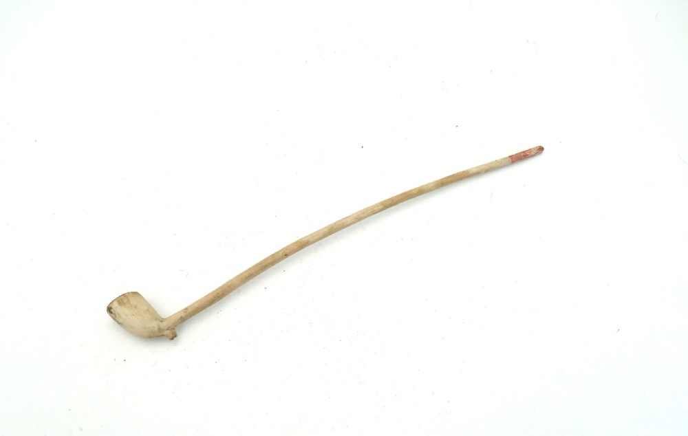 Antique Collectables 19thc Churchwardens Clay Pipe. English C1860-80.