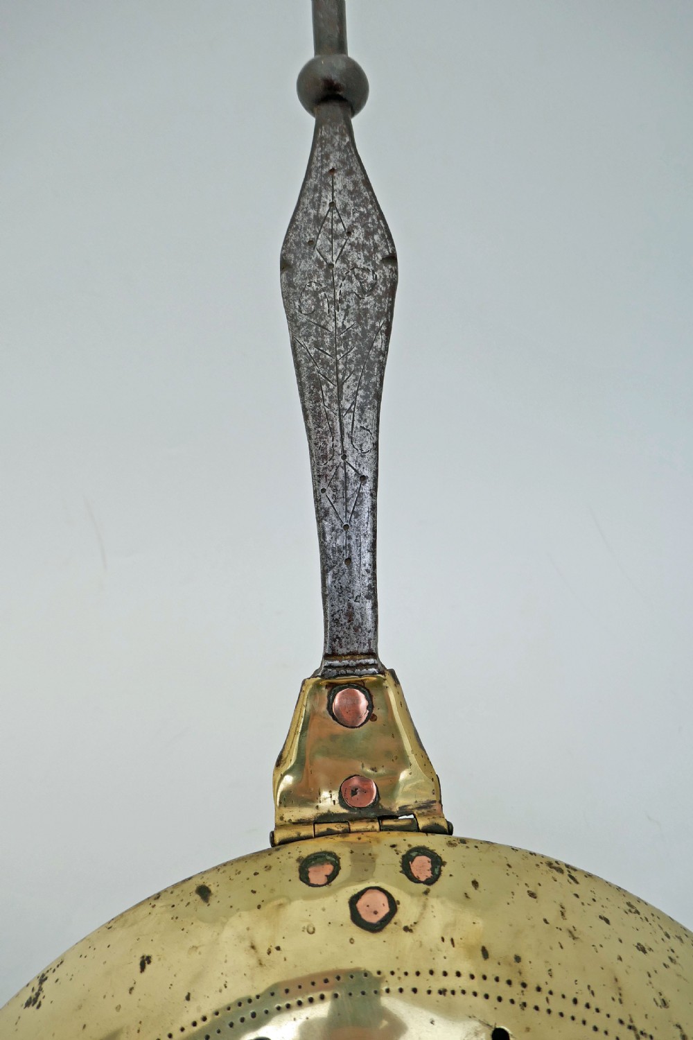 Antique Metalware 17thc Iron & Brass Warming Pan With Engraved Handle.  English C1640-60. View V