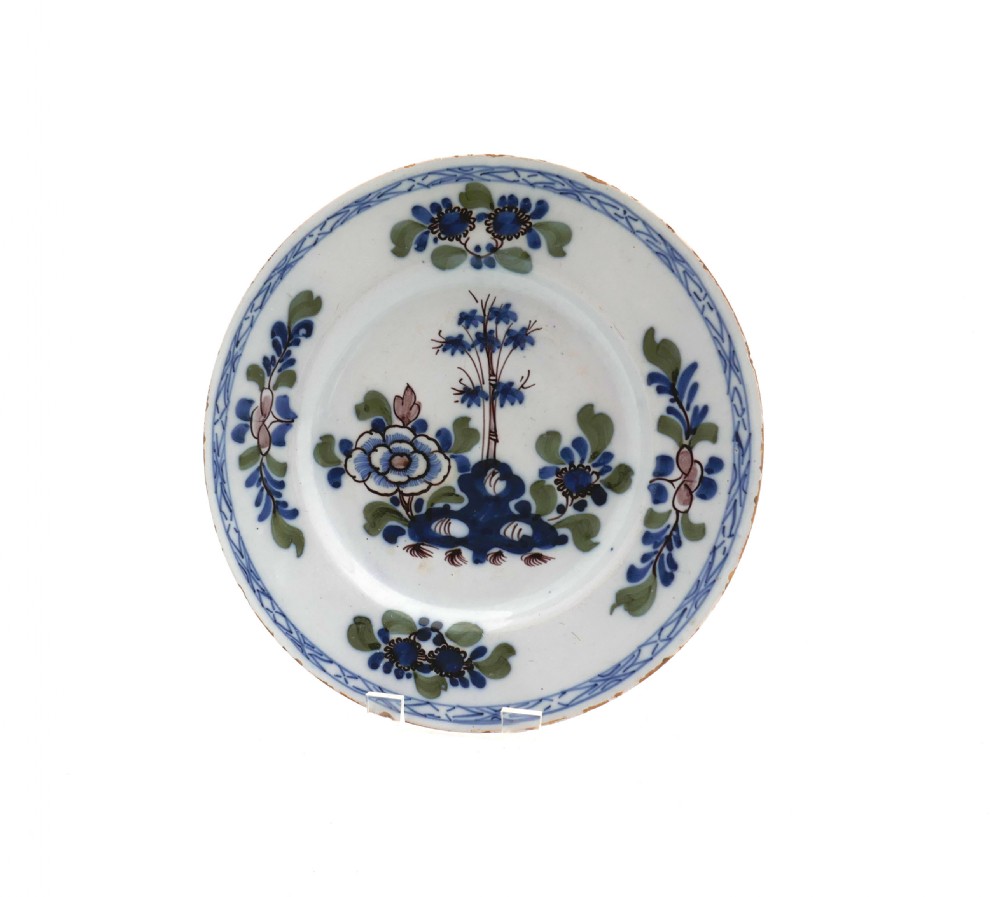 Antique Pottery 18thc Delft Polychrome Single Plate.     English /  Bristol C1755-60