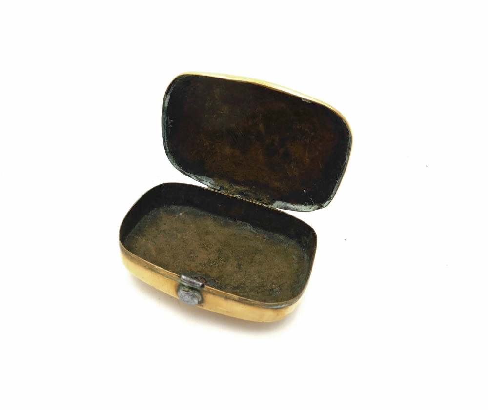 Antique Metalware 19thc Brass Sailor's Snuff Box With Ship Engraving.   English. C1860-80. View IV