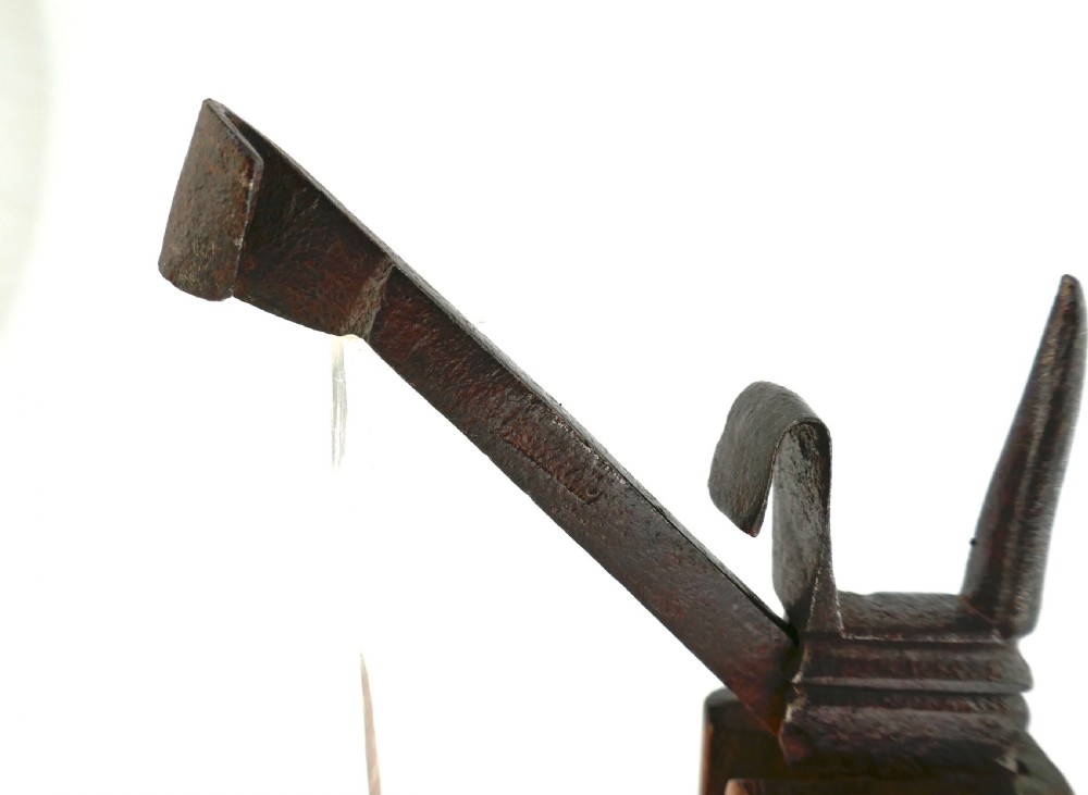 Antique Early Metalware 18thc Yew Wood Handled 