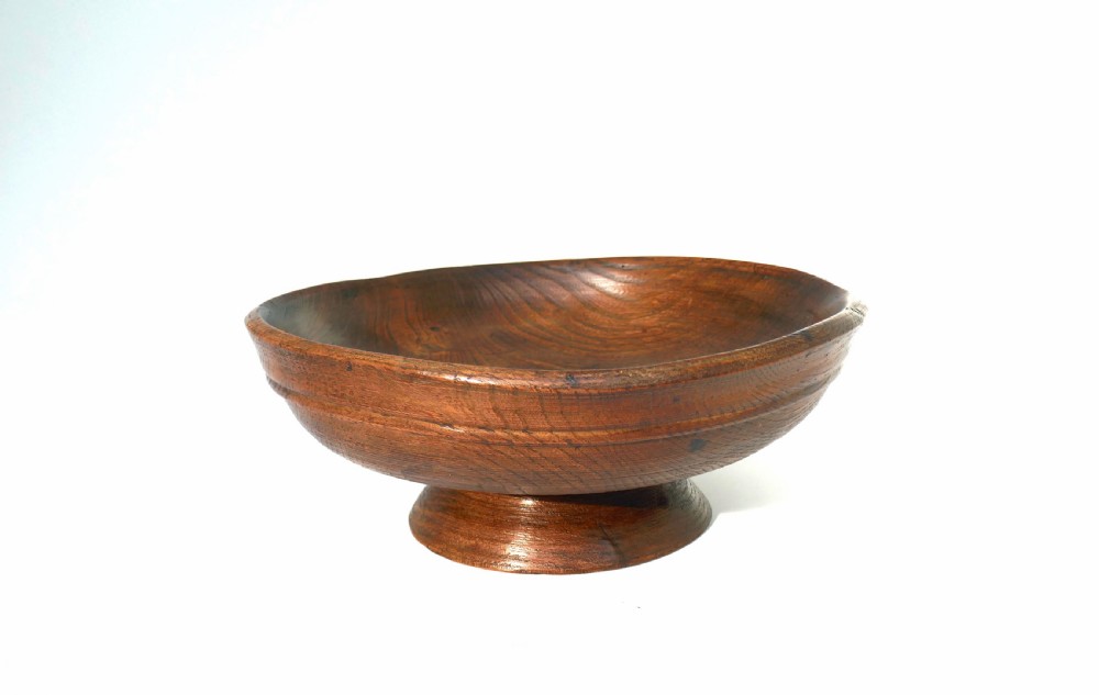 Antique Treen Early 19thc Elm Footed Turned Dairy Bowl . English C1820-40.
