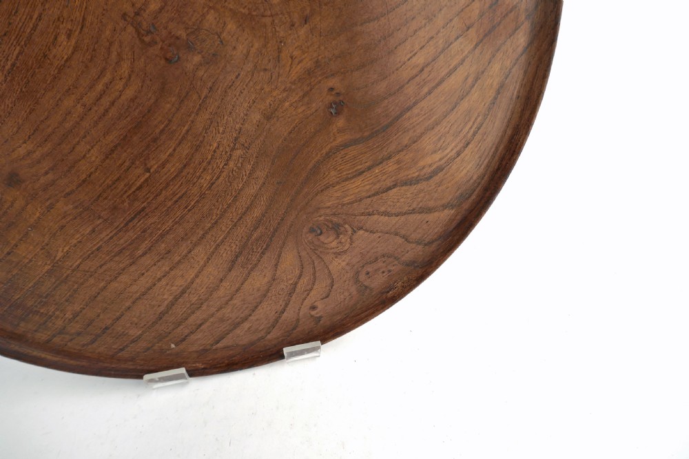 Antique Early Treen 19thc Elm Turned Platter Of Good Size & Colour .   English C1840-60. View II
