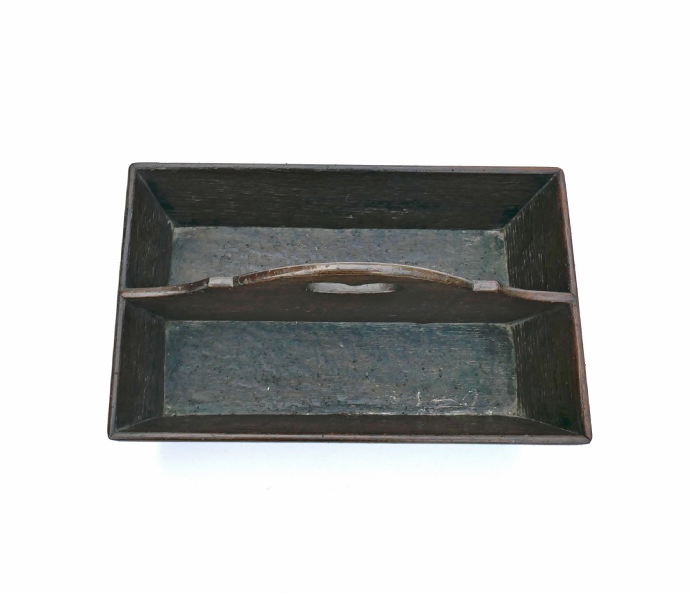 Antique Collectables 18thc Oak Shaped Cutlery Handled Tray.  English C1770-90 View V