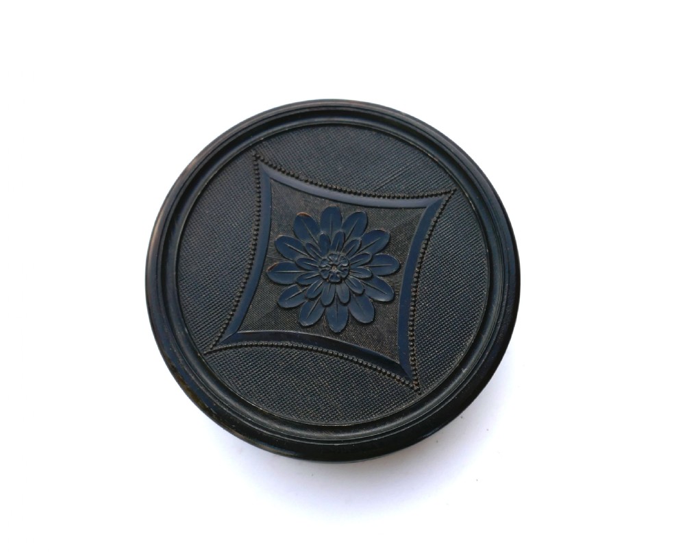 19thc Collectables Pressed Horn Snuff Box Signed Bradwell.  English C1800-30. View II