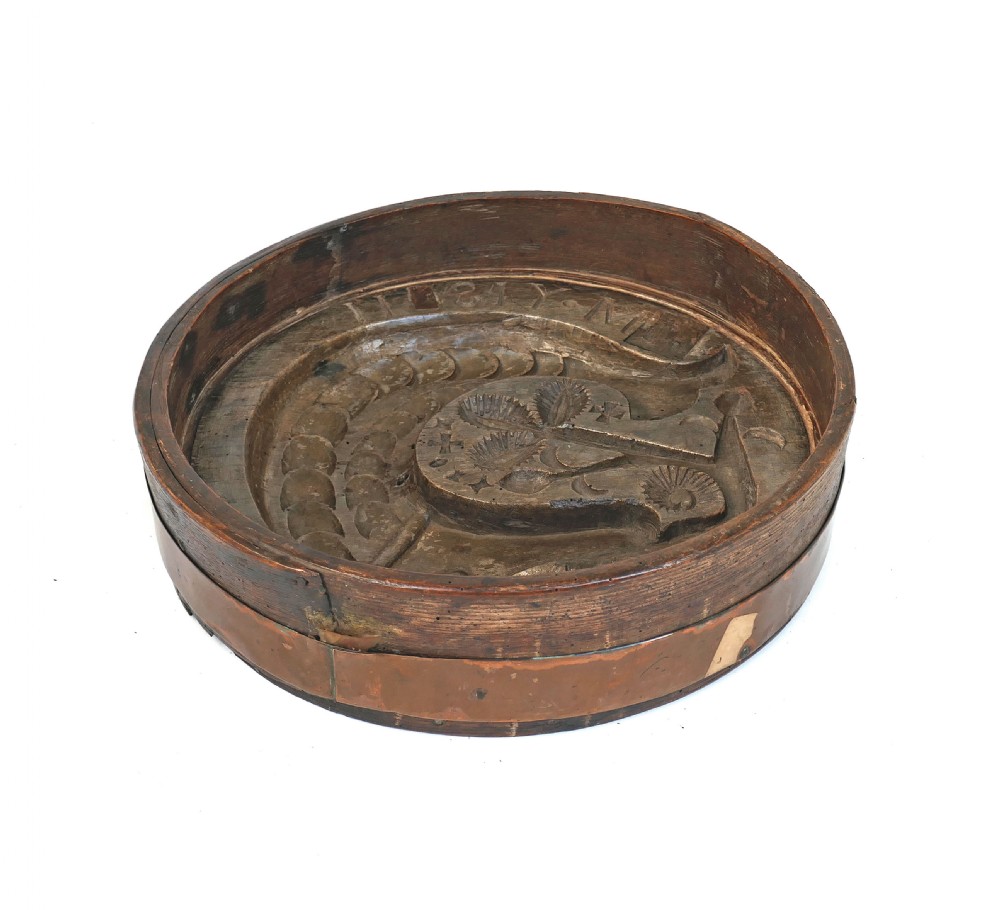 Antique Early Kitchenalia 19thc Sycamore & Pine Carved Cheese Chessle Dated 1811.  English View V