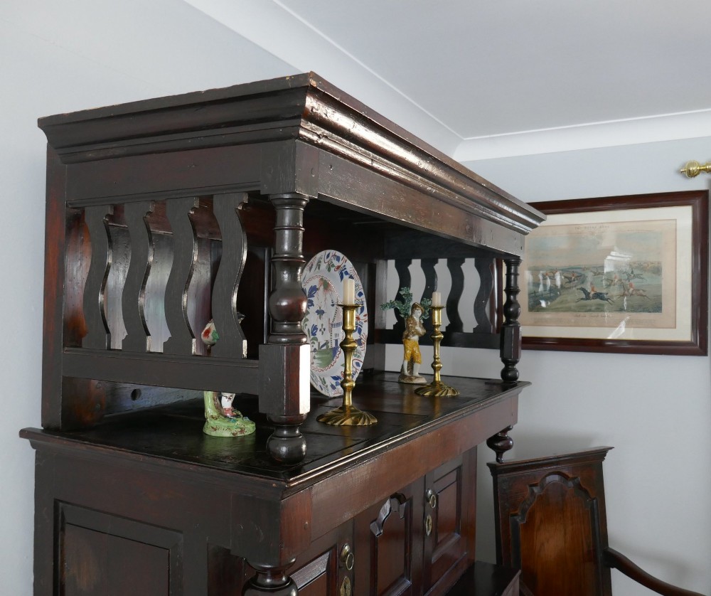 Antique Early Oak Country Furniture 18thc Welsh Cwpwrdd Tridarn.    North Wales C1730-40. View II