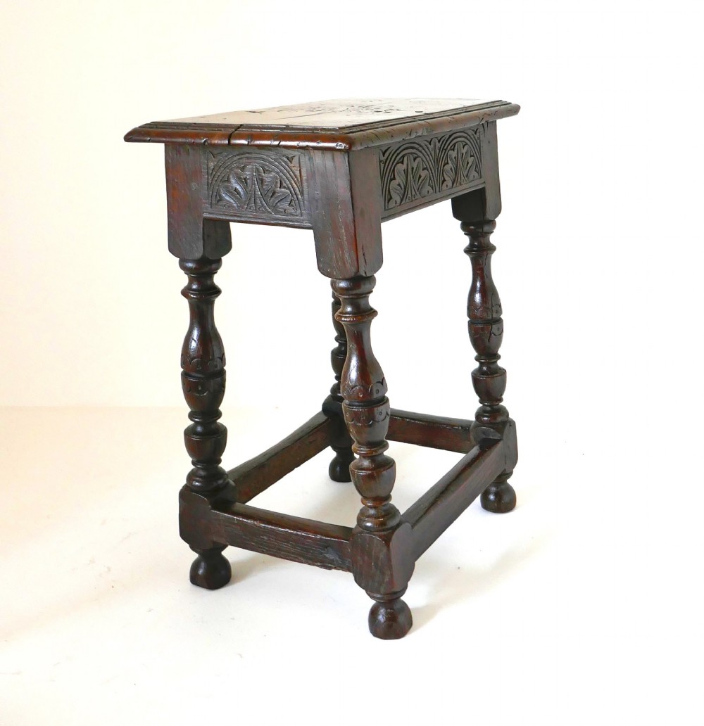 Antique 17thc Charles 1 Yew Wood Joyned Stool With Attractive Detail On Legs.  English C1625-40. View III