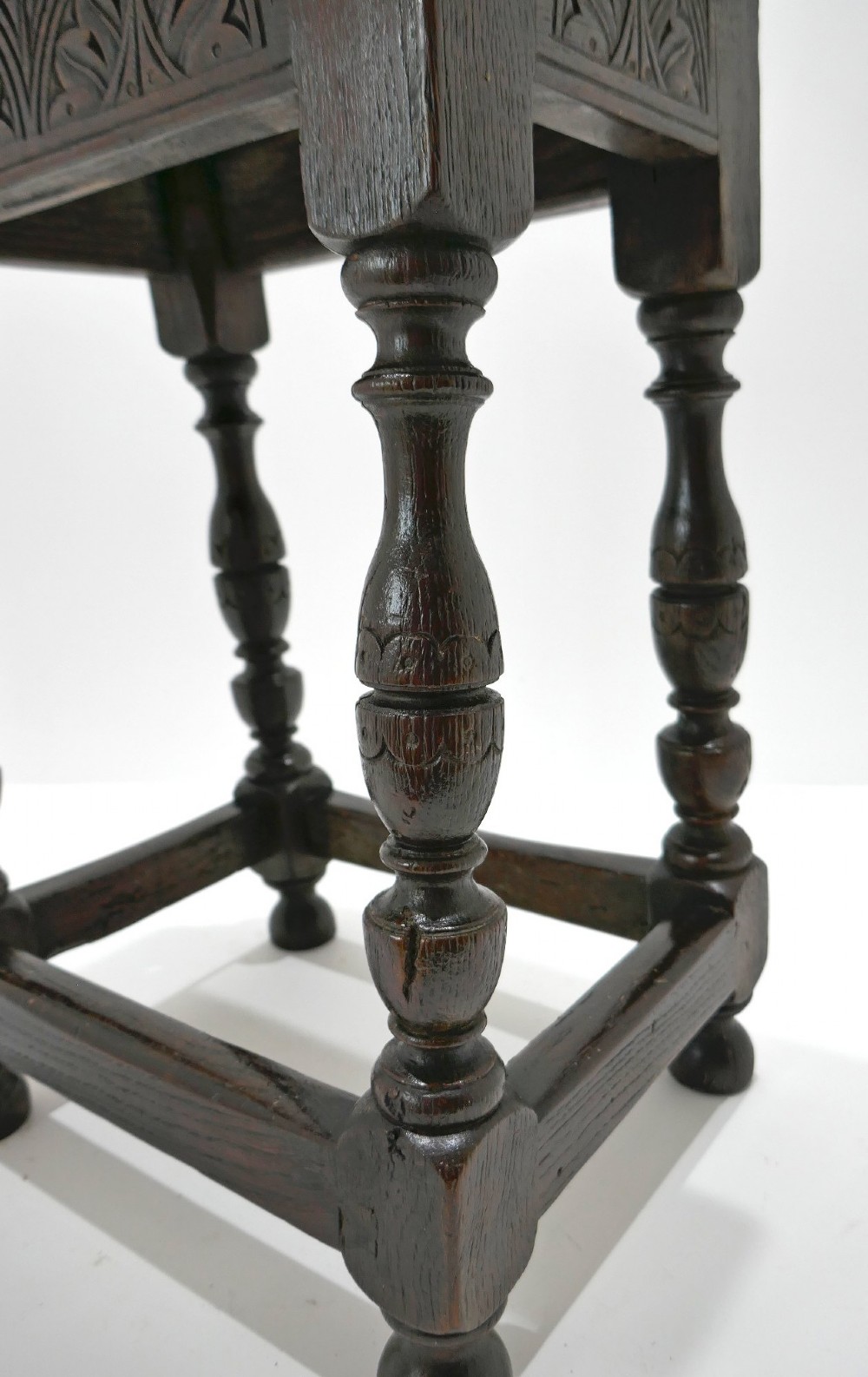 Antique 17thc Charles 1 Yew Wood Joyned Stool With Attractive Detail On Legs.  English C1625-40. View VI