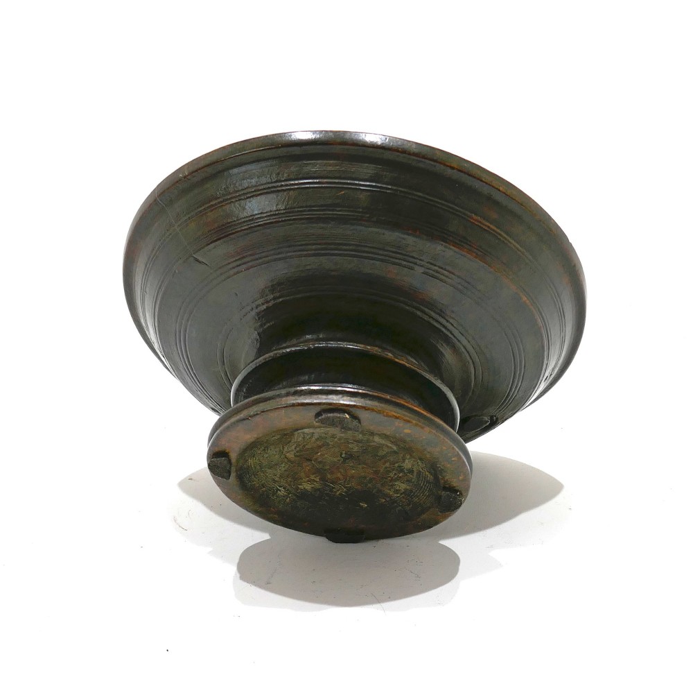 Antique Kitchenalia 18thc Pole-Lathe Turned Sycamore Pedestal Dairy Bowl.  English C1720-40 View II