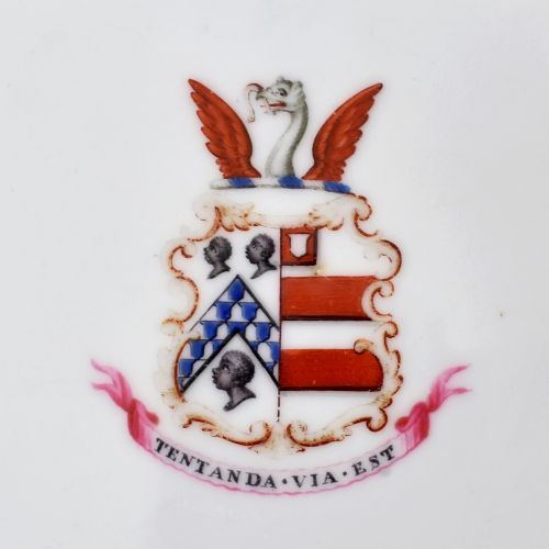 FINE AND RARE ARMORIAL CHAMBERLAIN WORCESTER DESSERT PLATE C 1815 - ADDITIONAL PHOTO 3