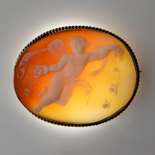 RARE UNUSUAL VICTORIAN CAMEO FLYING WINGED FAIRY SCATTERING ROSES - ADDITIONAL PHOTO 8