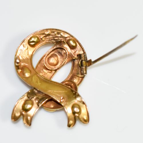 FINE VICTORIAN 15CT GOLD FLAT CUT ALMANDINE GARNET BROOCH C 1860 - ADDITIONAL PHOTO 7