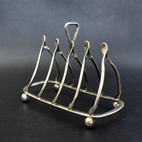 ANTIQUE STERLING SILVER WISHBONE TOAST RACK SHEFFIELD 1918 BY ROBERTS BELK - ADDITIONAL PHOTO 2