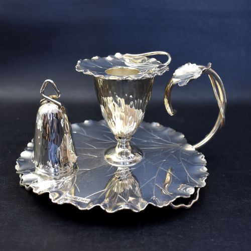 VICTORIAN SILVER PLATED CHAMBERSTICK BY HUKIN HEATH C1900 DRESSER LEAF DESIGN - ADDITIONAL PHOTO 2