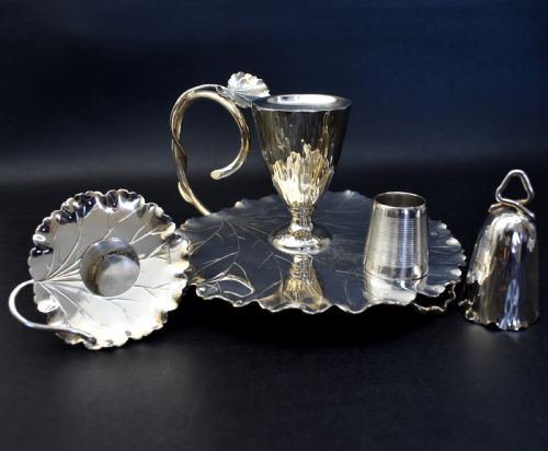 VICTORIAN SILVER PLATED CHAMBERSTICK BY HUKIN HEATH C1900 DRESSER LEAF DESIGN - ADDITIONAL PHOTO 5
