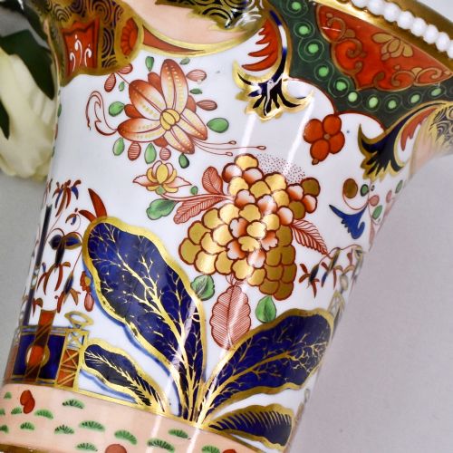PAIR OF REGENCY SPODE IMARI JAPAN PATTERN 967 BONE CHINA URN VASES C1810 - ADDITIONAL PHOTO 5