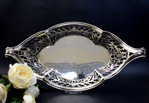 ANTIQUE STERLING SILVER BREAD BASKET LONDON 1938 JOHN HUNT - ADDITIONAL PHOTO 2