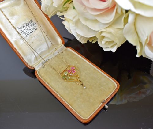 ANTIQUE EDWARDIAN 9CT GOLD ART NOUVEAU CLOVER PENDANT LUCKY CHARM WITH PASTE PEARL - ADDITIONAL PHOTO 3