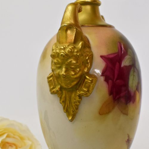 ROYAL WORCESTER WALTER SEDGLEY SIGNED ROSE PAINTED VASE JESTER GILT MASK HANDLES 1923 - ADDITIONAL PHOTO 8