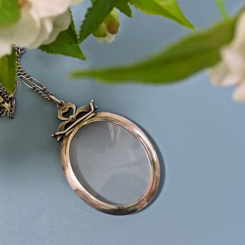 EDWARDIAN STERLING SILVER GOLD AND PASTE BOW PORTRAIT LOCKET CIRCA 1915 - ADDITIONAL PHOTO 4