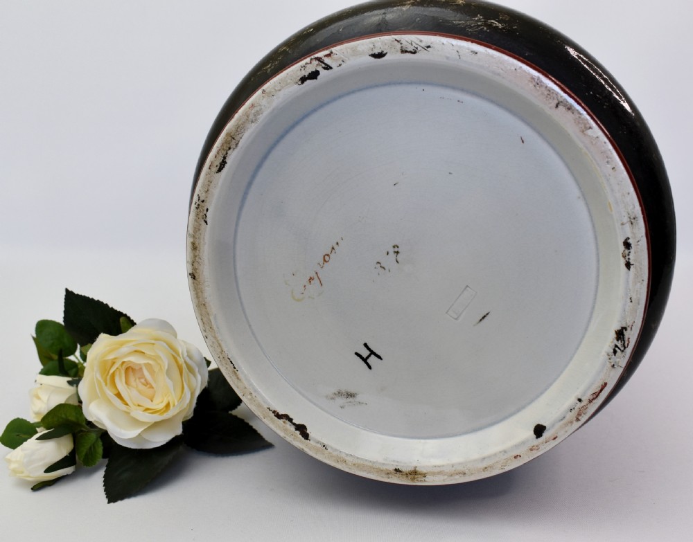 Spectacular French Barluet et Cie Creil et Montereau G. Lemonnier Earthenware Vase  c1876 View XII