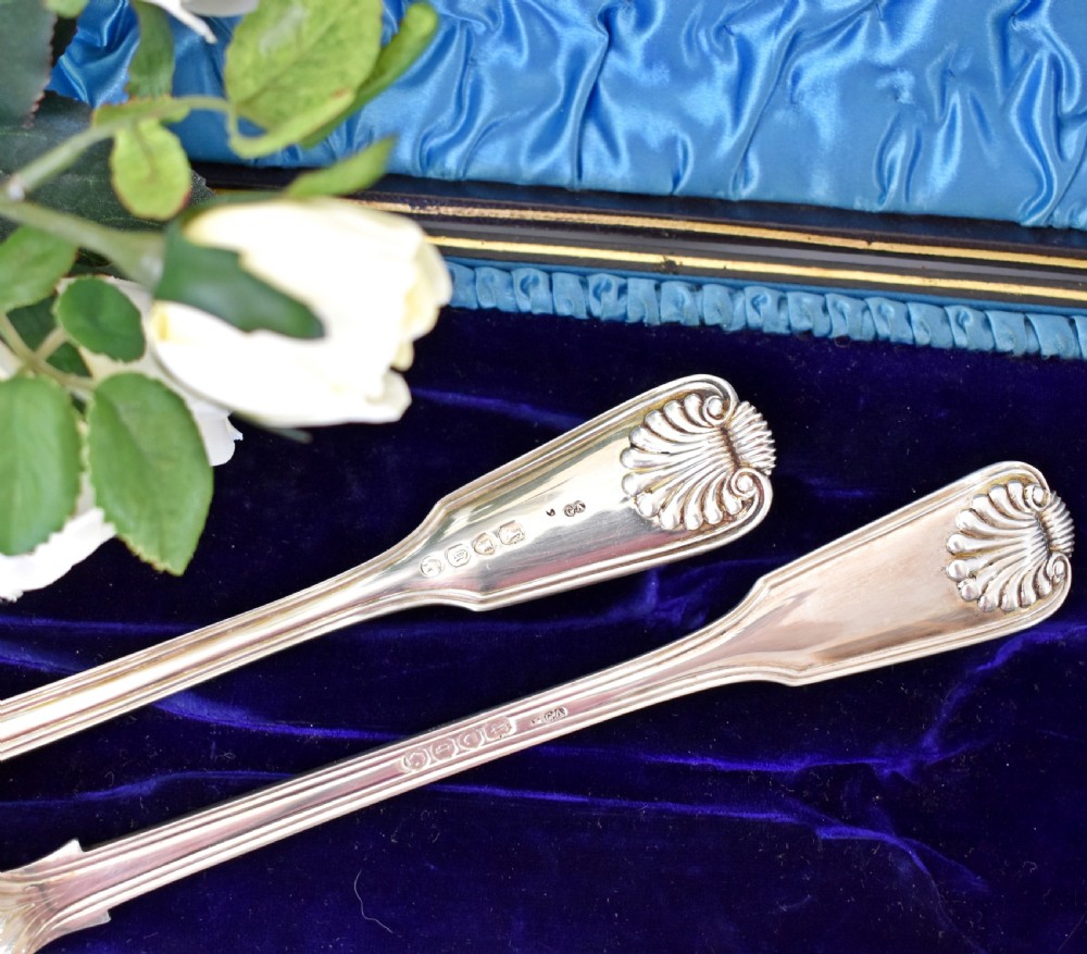 Fine Set of Silver Fish Servers, Boxed, Chawner & Co, London, 1862 View VI