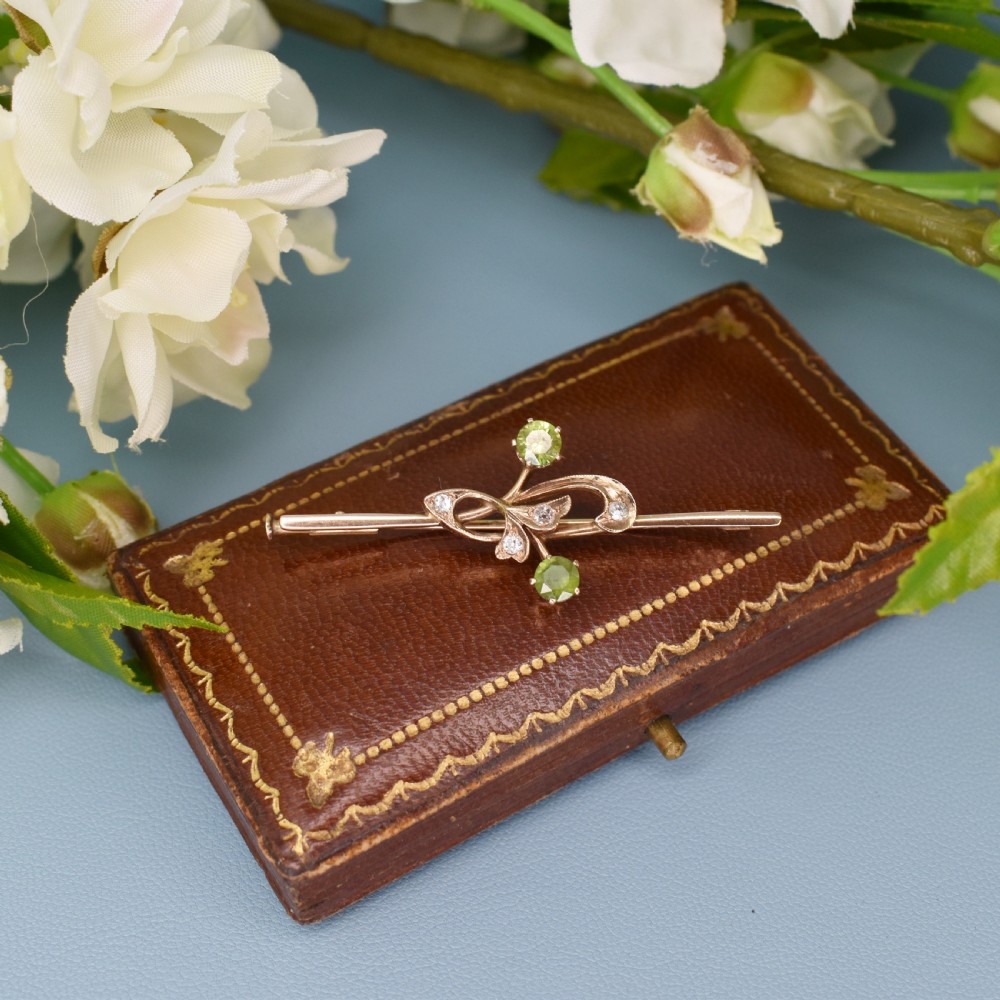 Beautiful Russian Demantoid Garnets and Diamonds 14ct Rose Gold Brooch