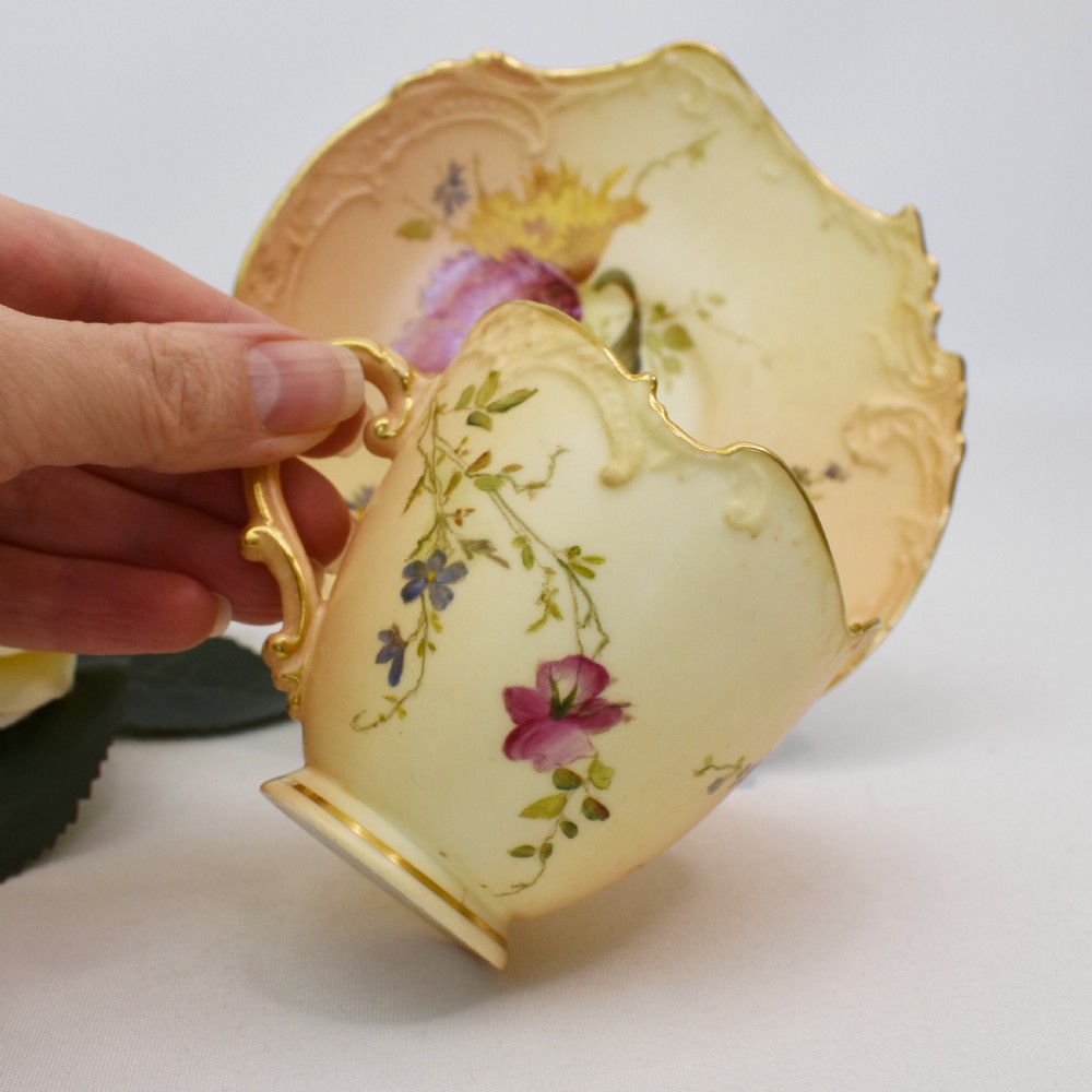 Fine Royal Worcester Empress Shape Cup and Saucer, Blush Ivory, Hand-Painted Flower, 1899 View V