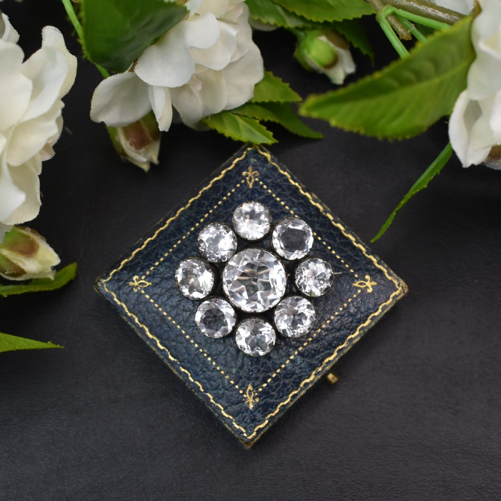 Fine Victorian Rock Crystal Brooch in Silver, circa 1880 View III